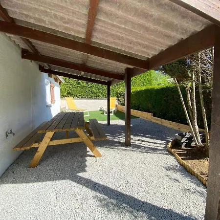 Prázdninový dům Maison Bord De De Charmes Bannes (Haute-Marne)